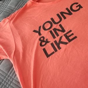 Young & In Like Kill brand t-shirt  S